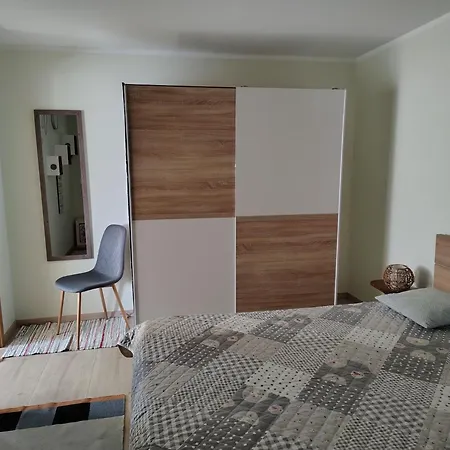 Nyaraló Altes Kabinett Schorssow